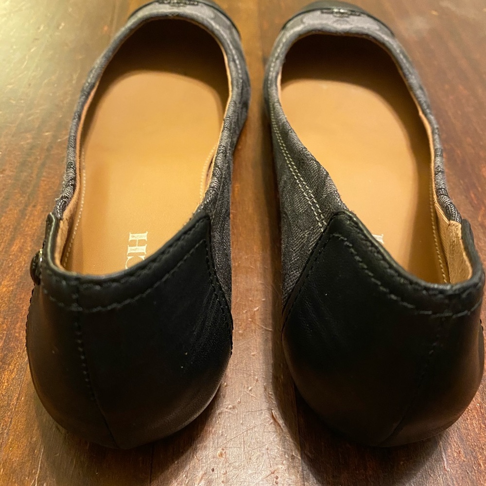 Coach shoes. - Picture 3 of 3